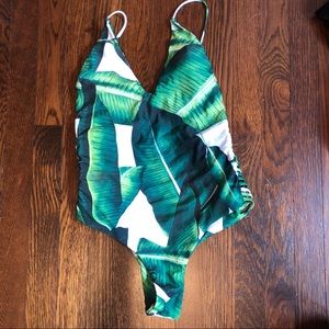 NEW Swimsuit one piece never worn